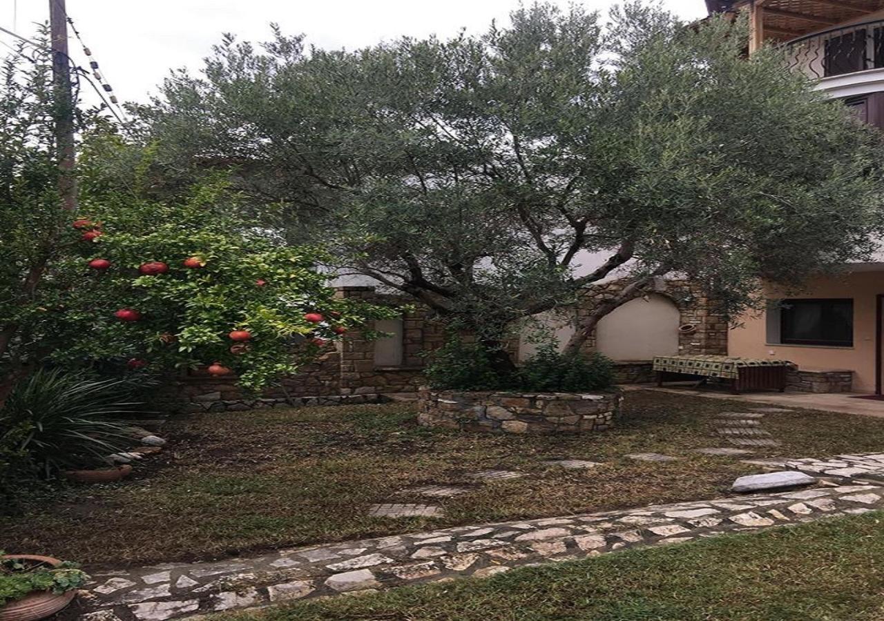 Aslanis-souroti Garden Family Apartment *